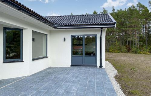 Tofta House | 3 Bedroom Cozy Home In Gotlands Tofta