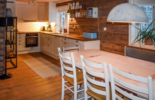Nissedal House | 3 bedroom cozy home in Treungen
