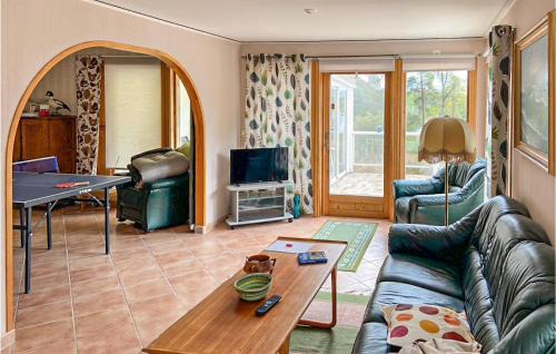 Saltarna House | 3 Bedroom Cozy Home In Ronneby
