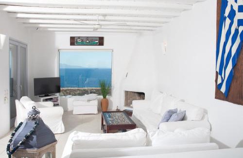 Kalafatis Villa | 3 Bedroom Cycladic Villa Lia