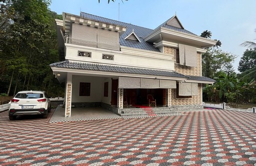 Kuravilangad House | 3 bedroom double story House