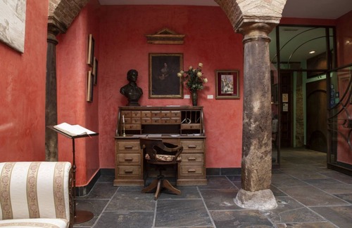 Andujar Apartment | 3 BEDROOM DUPLEX APARTMENT - FREE PARKING
