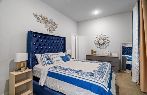 Houston House | 3 Bedroom Exclusive Getaway at Houston Galleria