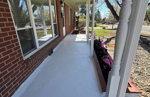 Skyway House | 3-bedroom family and Pet-friendly house located near the iconic Broadmoor Hotel