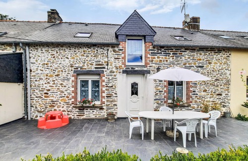 Saint-Martin-sur-Oust House | 3 bedroom accommodation in Saint-Martin-Sur-Oust