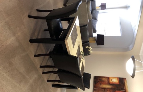 The Galleria Apartment | 3 bedroom - Galleria area