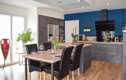 Milizac-Guipronvel House | 3 Bedroom Gorgeous Home In Milizac