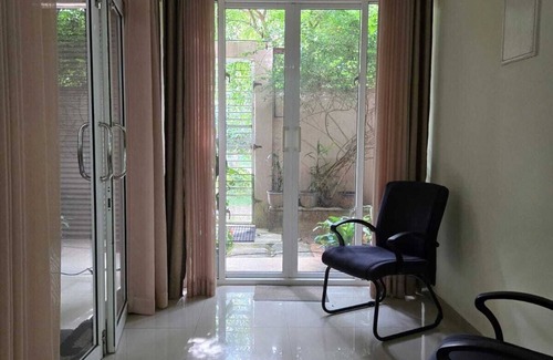 Kaduwela House | 3-bedroom holiday home in Lush Lakeside Nature's Nook
