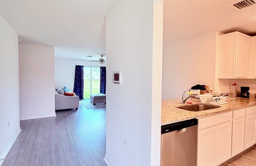 Port Malabar House | 3-bedroom Home Away from Home in Palm Bay !