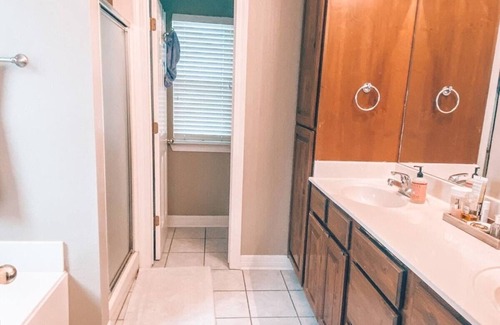 Bentonville - Fayetteville House | 3 Bedroom Home in the Heart of NWA w' a HUGE 1,100 sq ft. Outdoor Deck