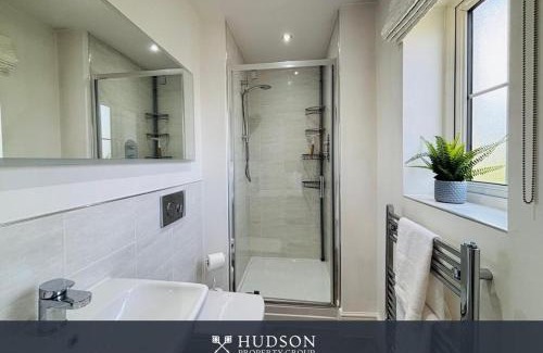Eaton Mascott House | 3 Bedroom Home Near Shrewsbury