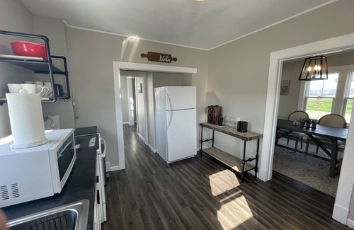 Lake City House | 3 Bedroom home (sleeps 8)