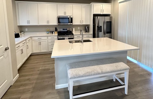 Sedalia House | 3 Bedroom Home