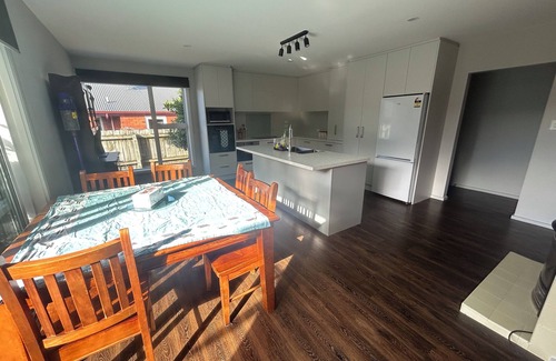 Ashburton House | 3 bedroom home with large yard