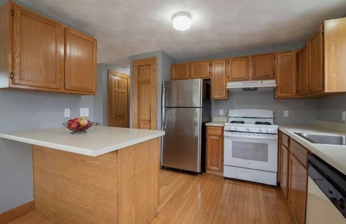 Westerly House | 3 bedroom house 1.7 miles from the beautiful Westerly Beaches of Rhode Island