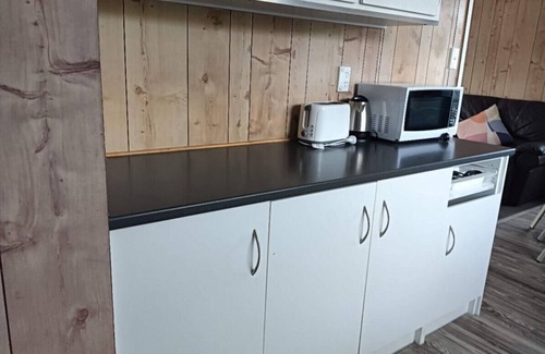 Kawaha Point House | 3 Bedroom House, 95 Aquirus Drive, Rotorua