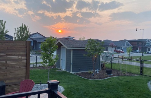 Okotoks House | 3 Bedroom House available
