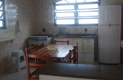 Vista Linda House | 3 bedroom House 50m from the beach with pool - Bertioga - 1 suite