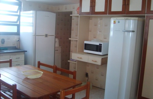 Vista Linda House | 3 bedroom House 50m from the beach with pool - Bertioga - 1 suite