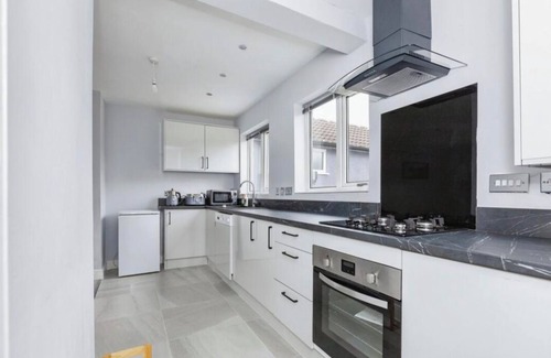 Loughborough House | 3 bedroom House in Loughborough