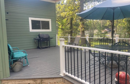 Little Rock House | 3 Bedroom house in a quiet neighborhood close to parks.