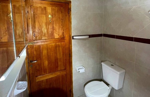 Cuyo House | 3-bedroom house in adorable Maipu with WiFi, fitness room