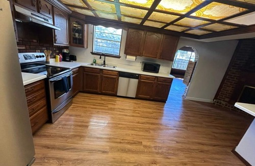 Marrero House | 3-bedroom house in beautiful Marrero with WiFi, AC. Start your getaway now