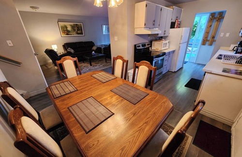 Algoma District House | 3 Bedroom House in Elliot Laken