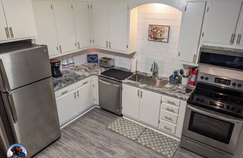 Searcy House | 3-bedroom house in charming Searcy. The house is close to Harding University