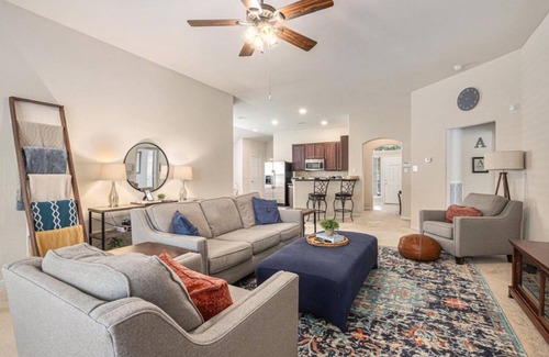 Barker House | 3-bedroom house in fabulous Houston with WiFi, AC