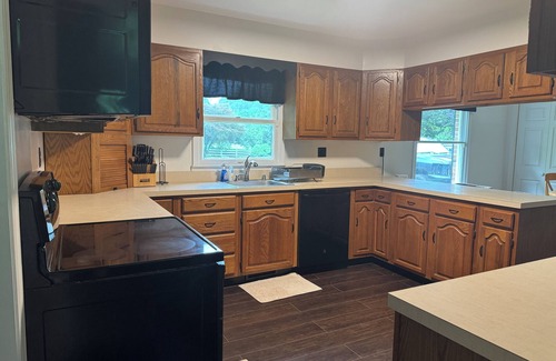 Gambrills House | 3-bedroom house in Gambrills, in the area of Annapolis, Baltimore, & DC.