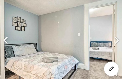 Windsor Park Apartment | 3 bedroom house in InDy!