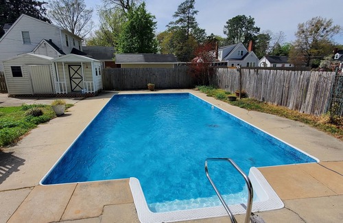 Lumberton House | 3-bedroom house in lovely Lumberton with fitness room, WiFi, AC