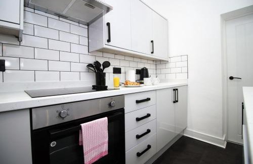 Mountain Ash House | 3 Bedroom House in Mountain Ash Cynon View by TŷSA