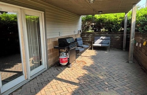 Guttenberg House | 3-bedroom house in marvelous Guttenberg with AC