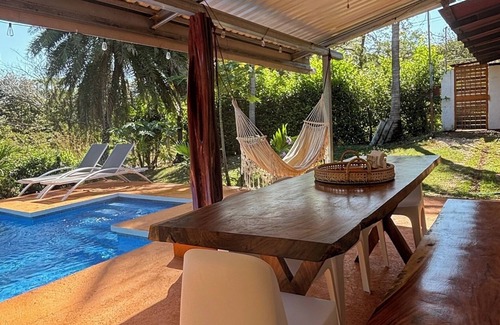 Paraiso House | 3-bedroom house in peaceful Paraíso with WiFi, AC