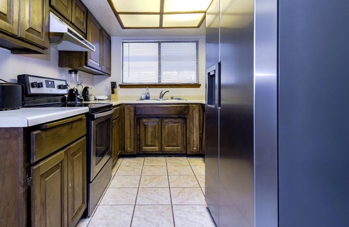 Northeast Heights House | 3-bedroom house in fantastic Albuquerque with large backyard. Enjoy your stay