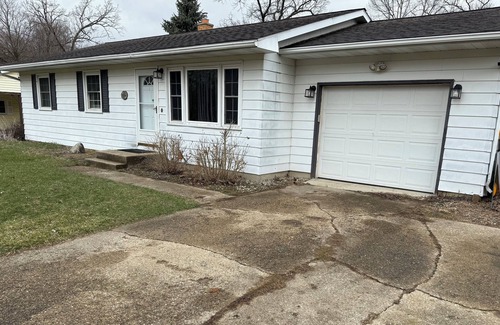 Battle Creek House | 3-bedroom house in welcoming Battle Creek with WiFi, ACnNear Firekeepers