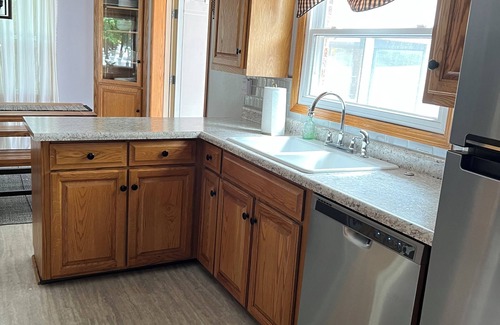 Canal Fulton House | 3-bedroom house in lovely Canal Fulton with AC, WiFi, and a game room.