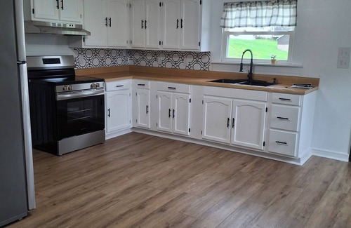 Laurelville House | 3-bedroom house in charming Laurelville with WiFi, AC. Enjoy your stay