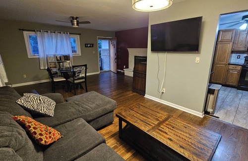 Reynoldsburg House | 3-bedroom house in centrally-located Reynoldsburg perfect for work or leisure