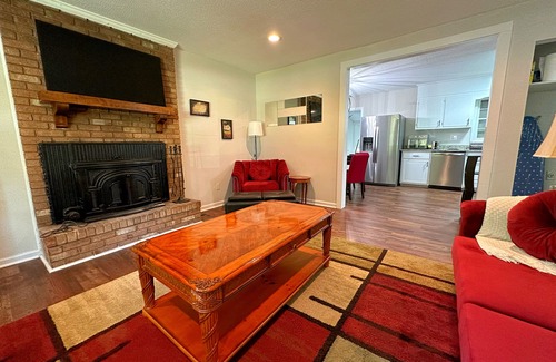Rocky Mount House | 3-bedroom house in brilliant Rocky Mount with AC, WiFi