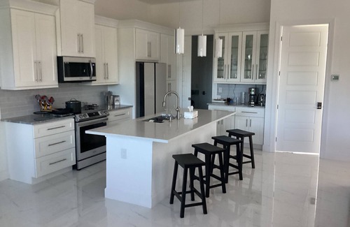 Pine Valley House | 3-bedroom house in charming Rotonda West with WiFi, AC. Enjoy your stay