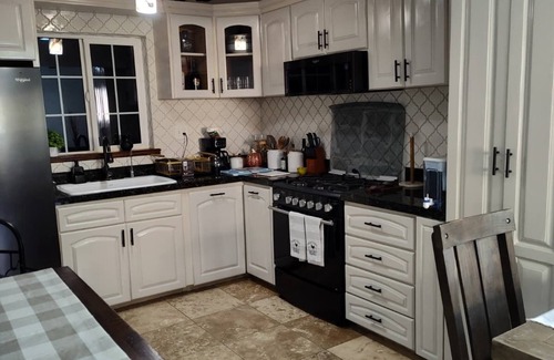 Tijuana House | 3-bedroom House in Wonderful Tijuana with A/C!