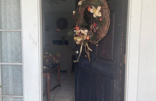 Cypress House | 3-bedroom house in wonderful Cypress