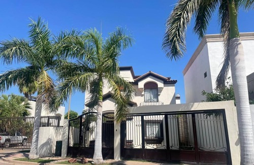 Ciudad Obregon House | 3-bedroom house in enjoyable Ciudad Obregón with WiFi, AC