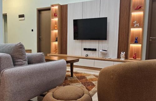 Lubuk Baja House | 3 Bedroom House Near Grand Batam Mall