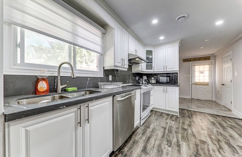 Scugog Cottage | 3 bedroom house near scugog lake