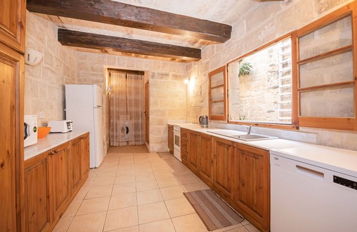 Rabat House | 3 bedroom house of character close to Mdina