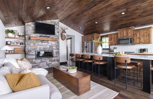 Richville House | 3-bedroom house on Marion Lake in Richville